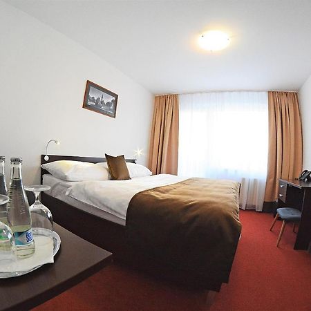 Alexandra Sport Hotel Puchov Ngoại thất bức ảnh